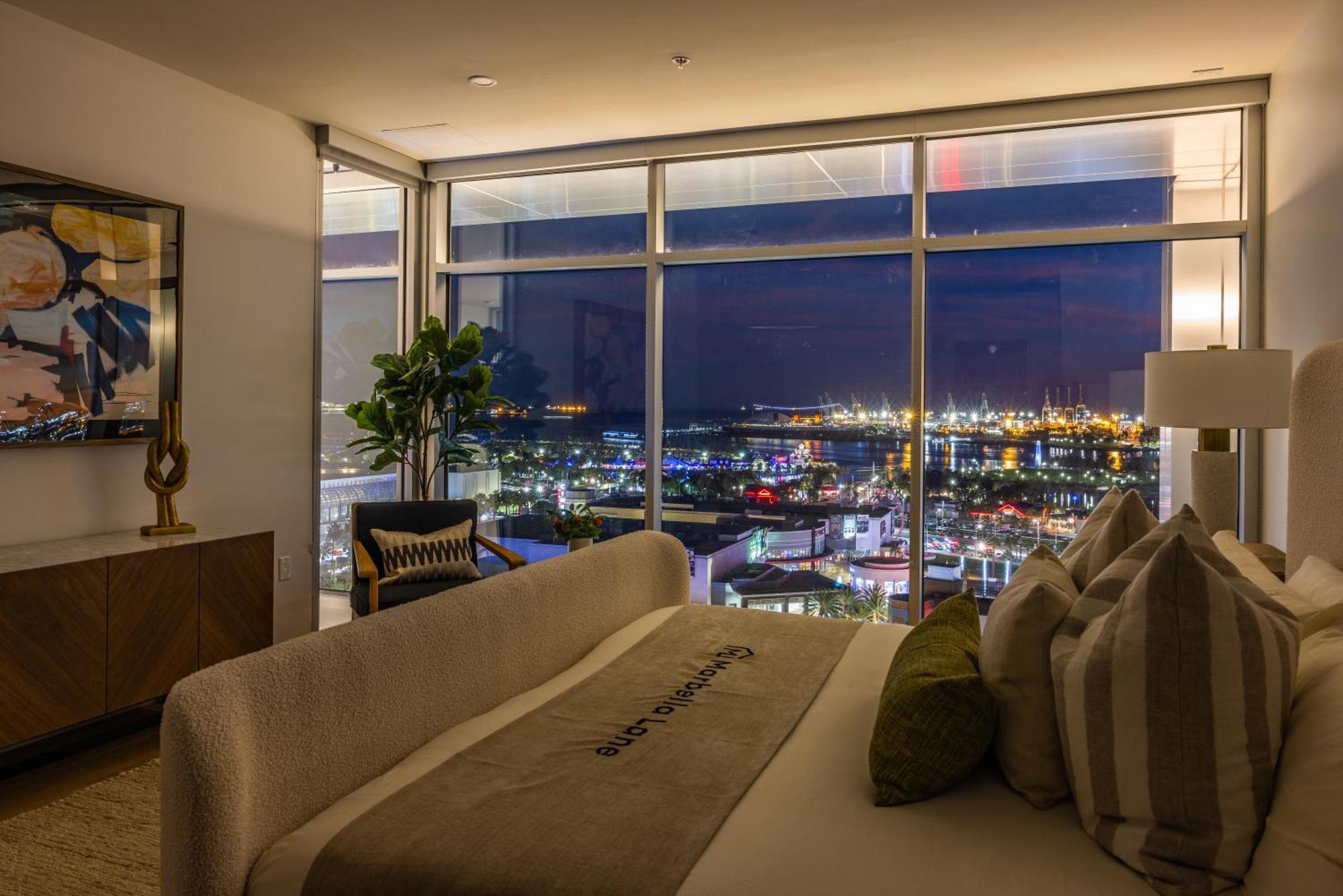 @ Marbella Lane - Penthouse W/ City & Ocean Views Long Beach Extérieur photo