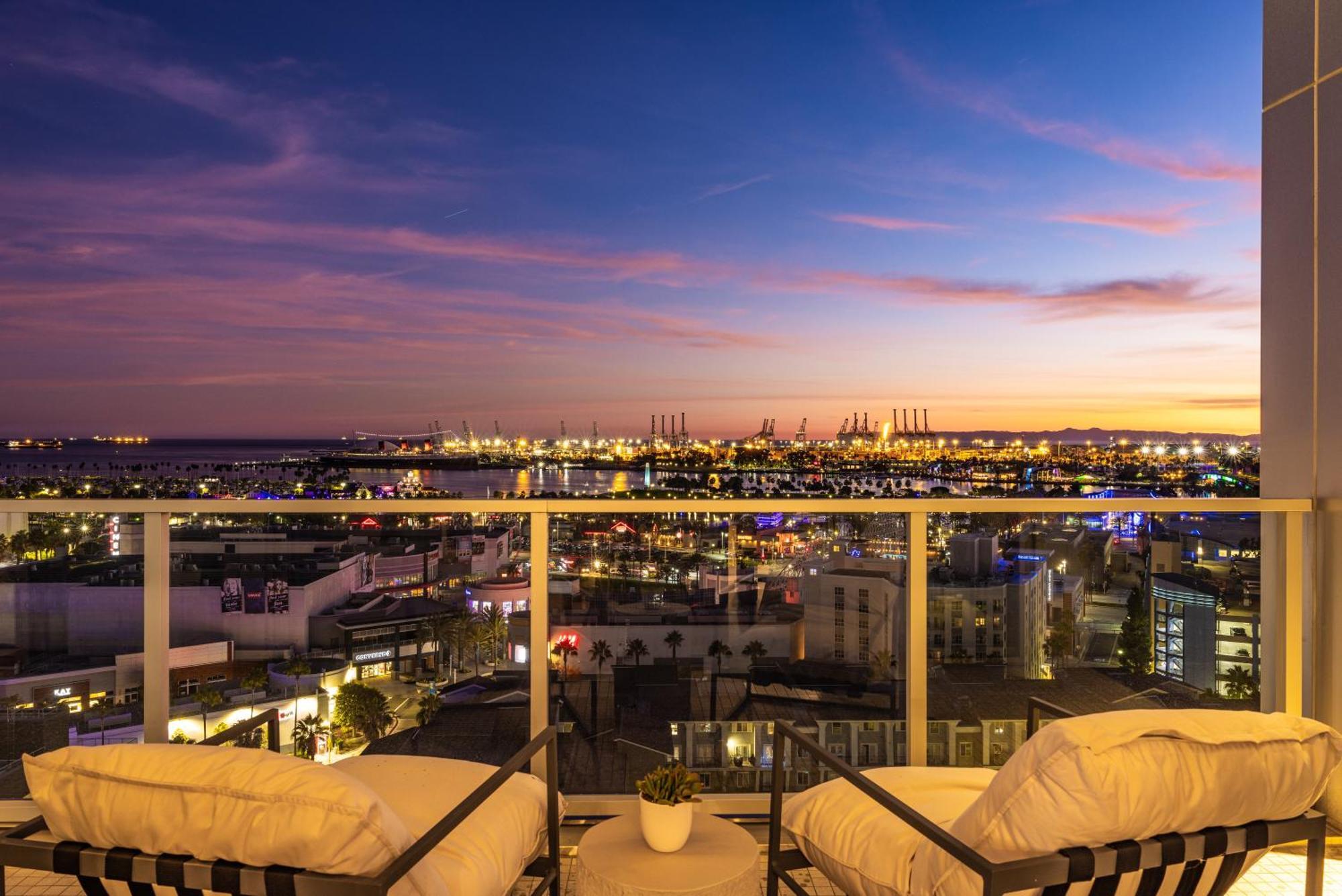 @ Marbella Lane - Penthouse W/ City & Ocean Views Long Beach Extérieur photo
